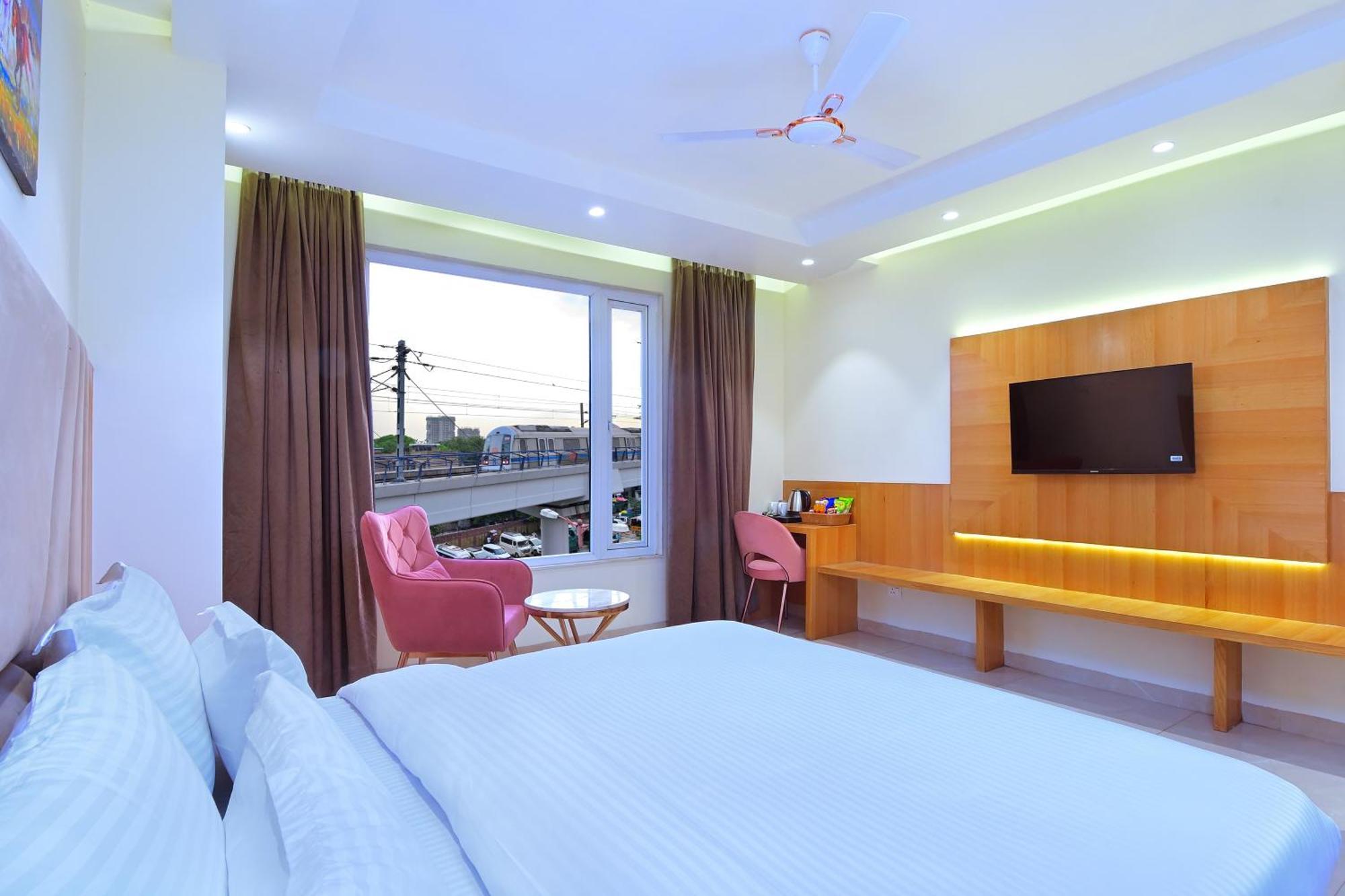 Hotel Shandon-2 Mins From Connaught Place Yeni Delhi Dış mekan fotoğraf