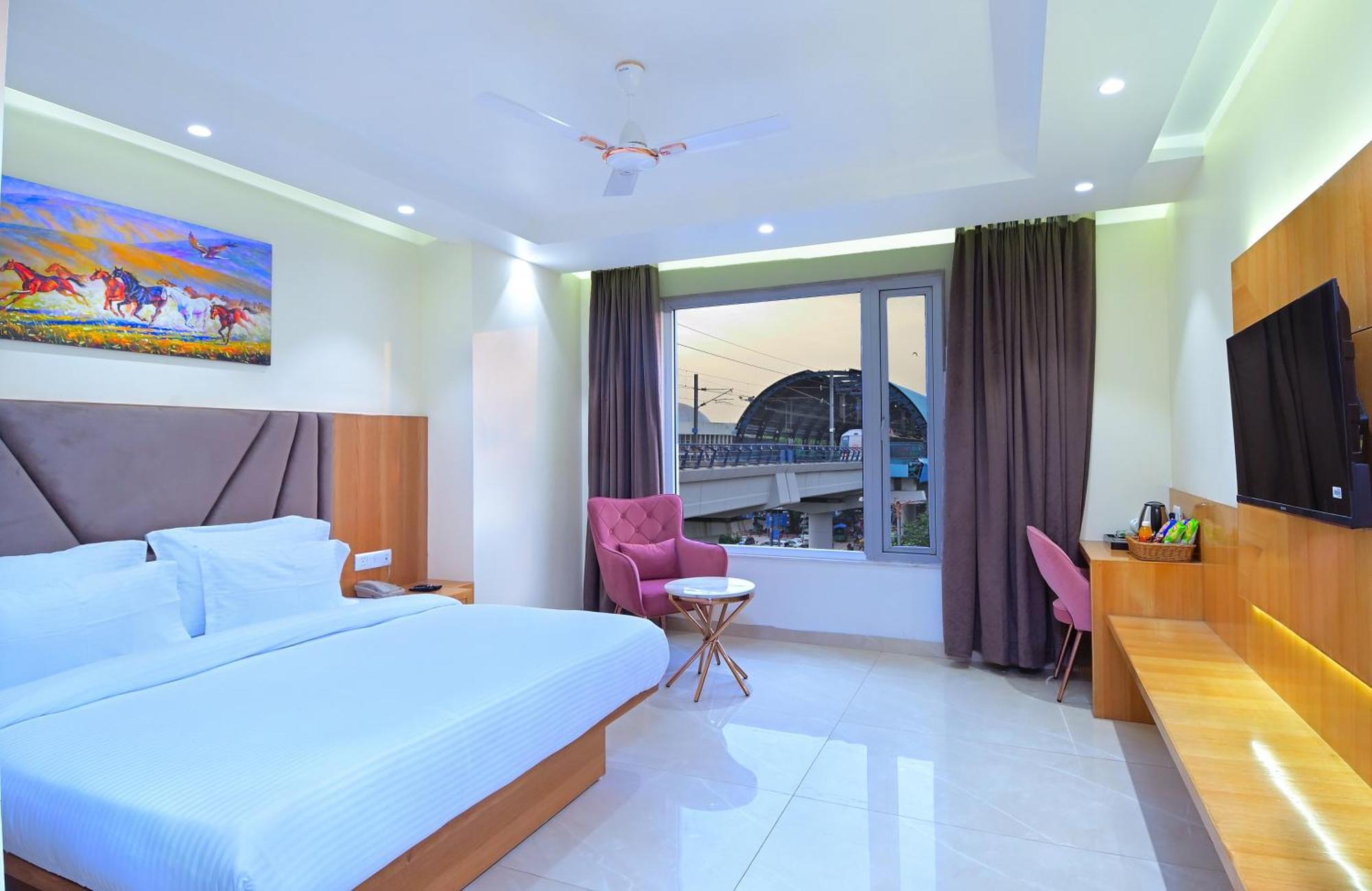 Hotel Shandon-2 Mins From Connaught Place Yeni Delhi Dış mekan fotoğraf